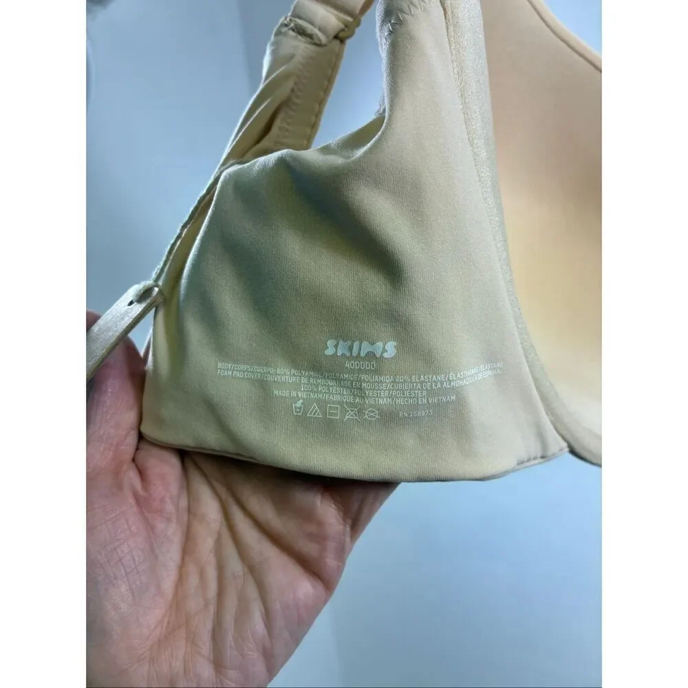 SKIMS NWT T-Shirt Bra in Sand Size 40DDD - Picture 10 of 11